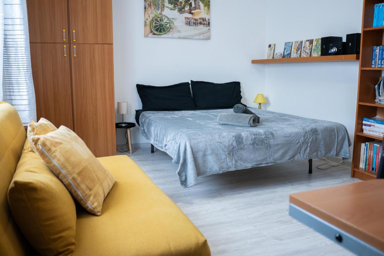 Nonna Pina Guest House Moderno Appartamento Vicino Metro AWifi,Netflix Rome Exterior photo